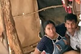 Married naukrani caught sex young labor