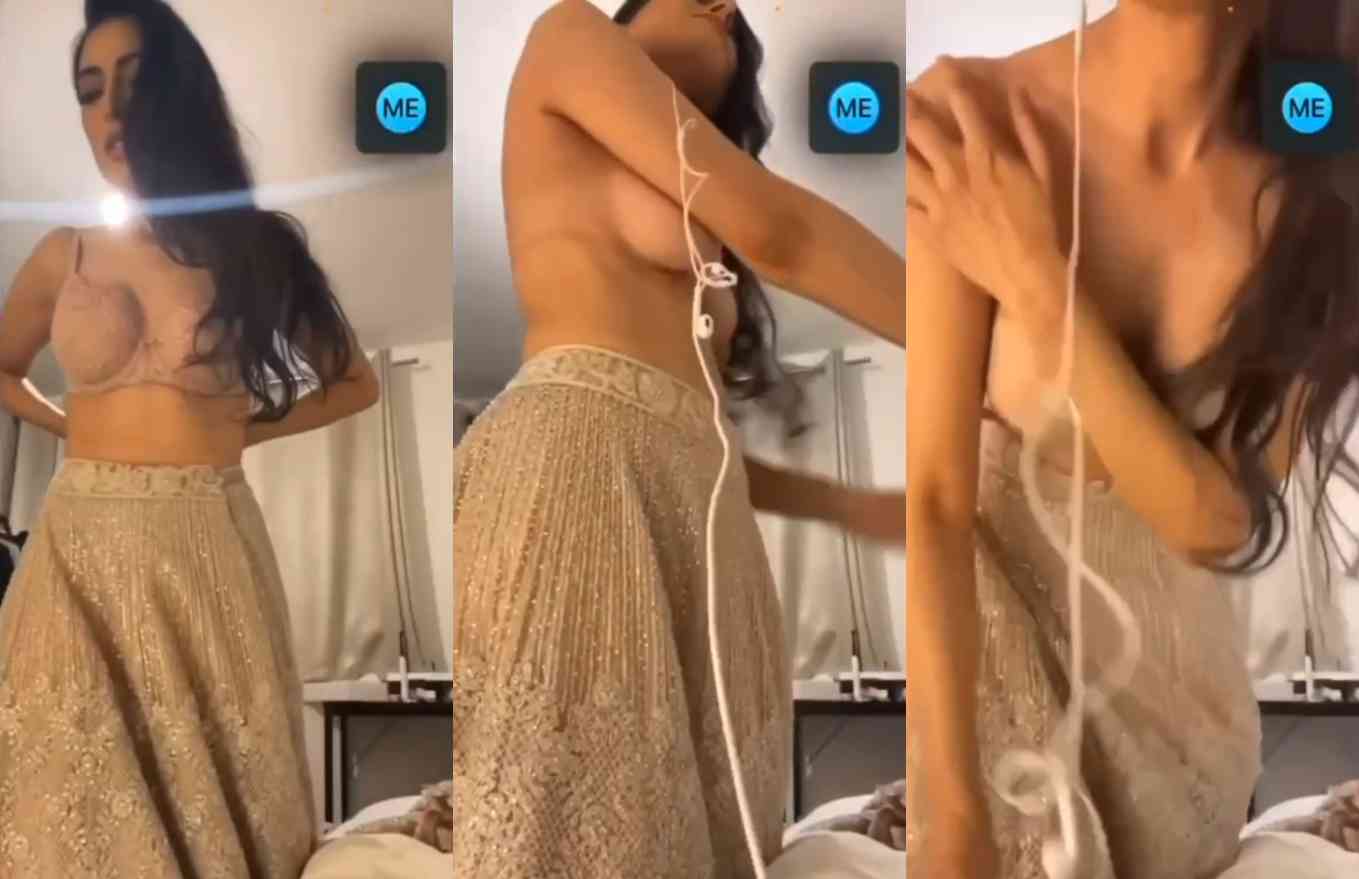 Showing Boobs Sexy Slim Babe XNXX Video